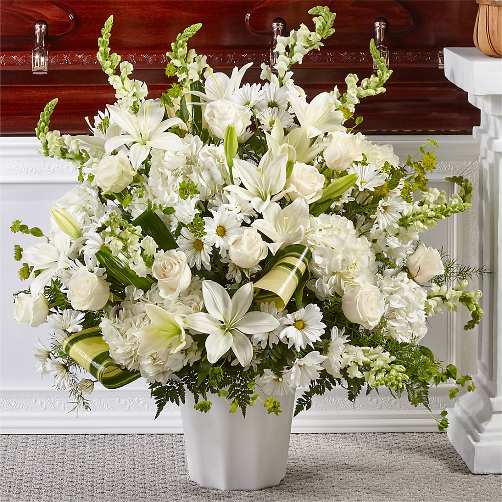 Thoughts of Tranquility Floor Basket – GAETA'S FLOWERS, Los Gatos CA