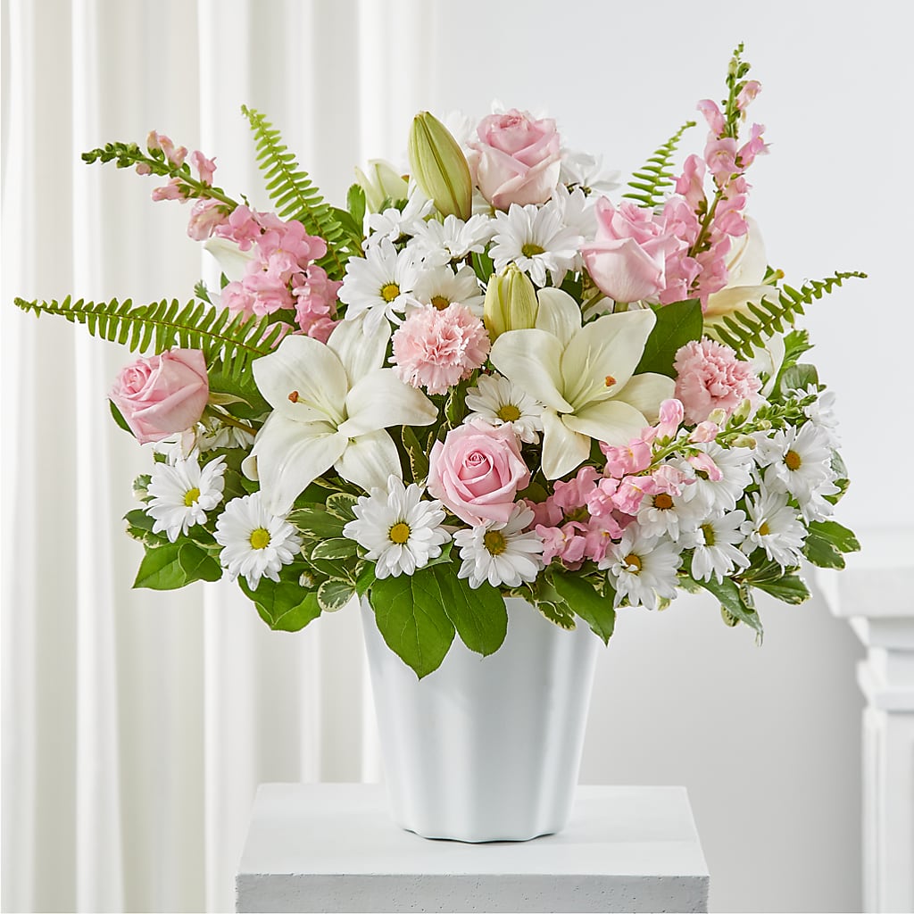 Soft Touch Tabletop Basket – GAETA'S FLOWERS, Los Gatos CA