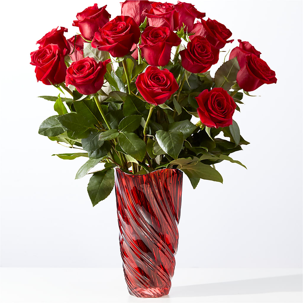 Classic Love Red Rose Bouquet with Luxe Swirl Vase – GAETA'S FLOWERS, Los Gatos CA