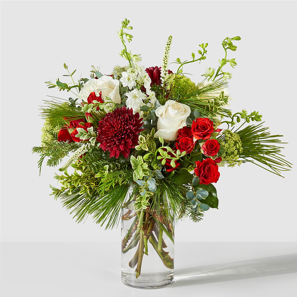 Favorite Traditions Bouquet – GAETA'S FLOWERS, Los Gatos CA