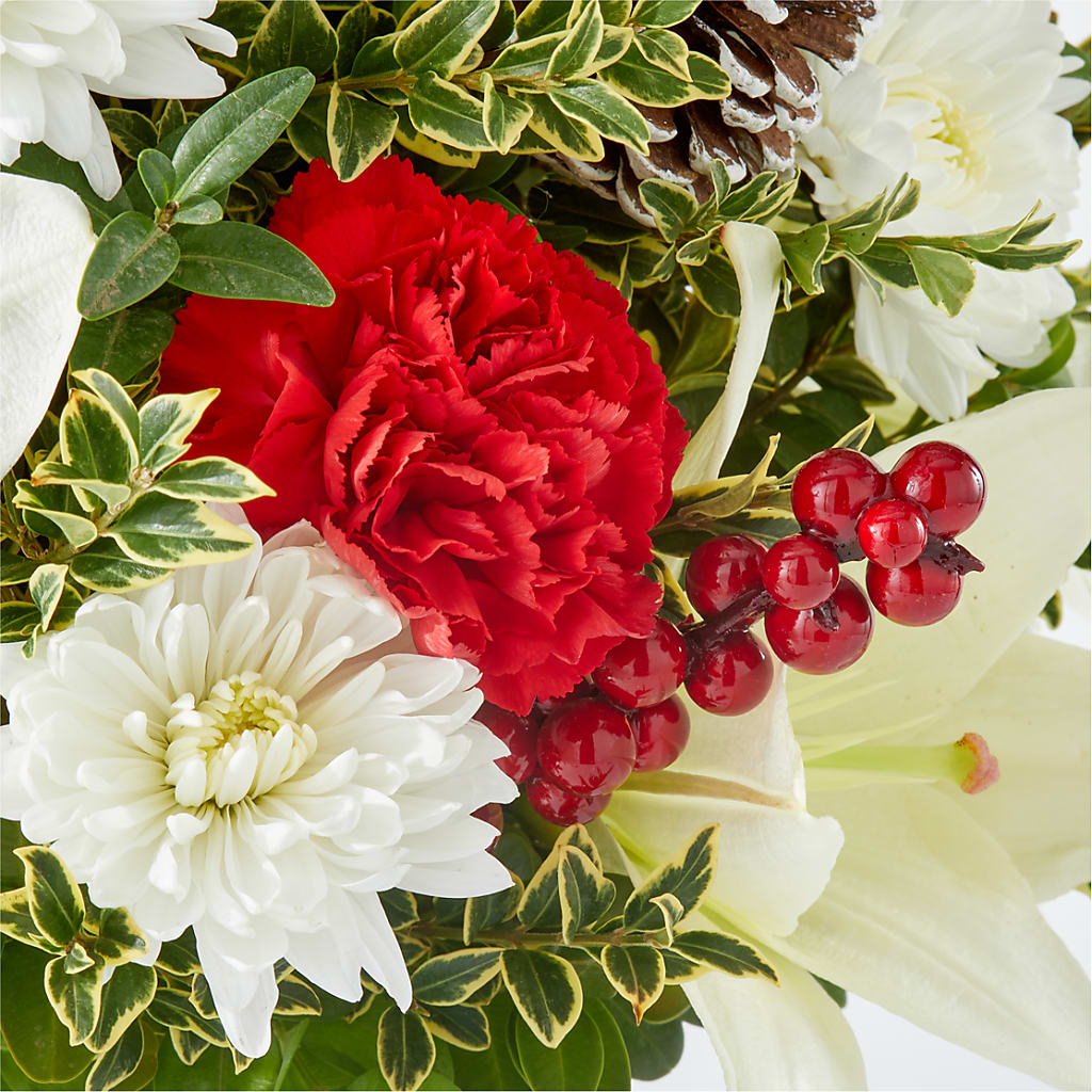 Festive Moments Tree – GAETA'S FLOWERS, Los Gatos CA