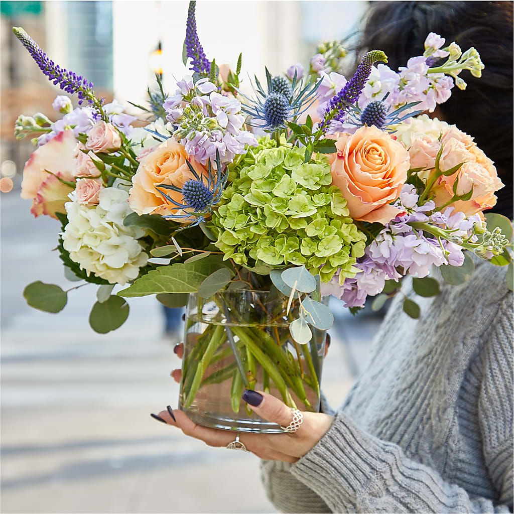 Porch Swing Bouquet – GAETA'S FLOWERS, Los Gatos CA